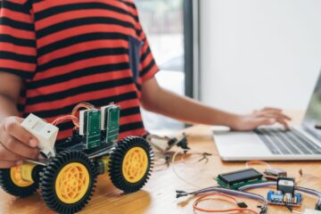AI-Enhanced STEM Classes