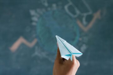Purpose-Driven Leadership: Connecting Inner Development with Global Sustainable Actions