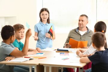 Let Them Speak: A Communication-Focused Approach for L2 Teachers